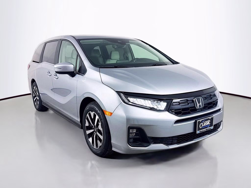 2026 Solar Silver Metallic Honda Odyssey EX-L FWD Van