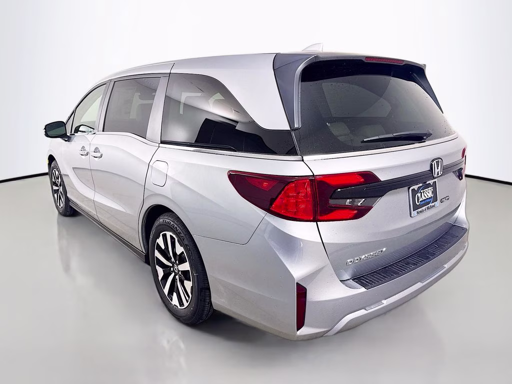 2026 Solar Silver Metallic Honda Odyssey EX-L FWD Van