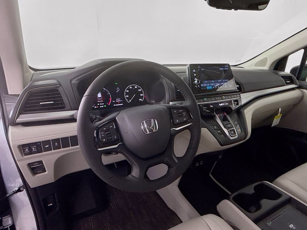 2026 Solar Silver Metallic Honda Odyssey EX-L FWD Van