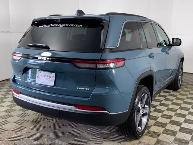 2026 Steel Blue Jeep Grand Cherokee Limited 4X4 SUV