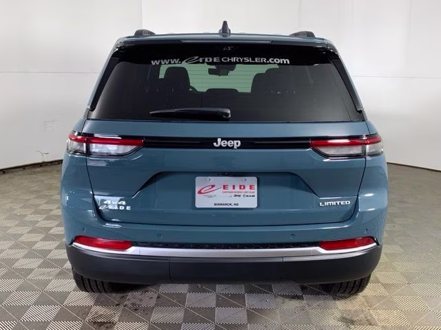 2026 Steel Blue Jeep Grand Cherokee Limited 4X4 SUV
