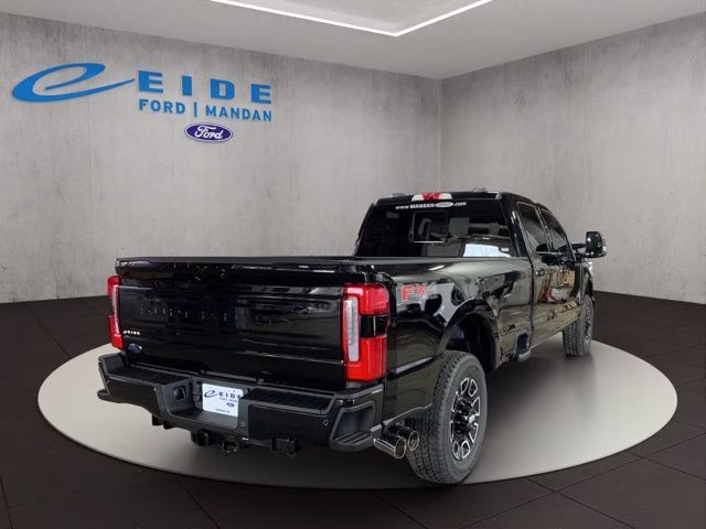 2026 Agate Black Metallic Ford Super Duty F-350 SRW Platinum 4X4 Truck