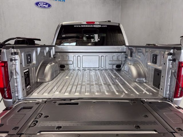 2026 Iconic Silver Metallic Ford F-150 Lariat Chrome 4X4 Truck