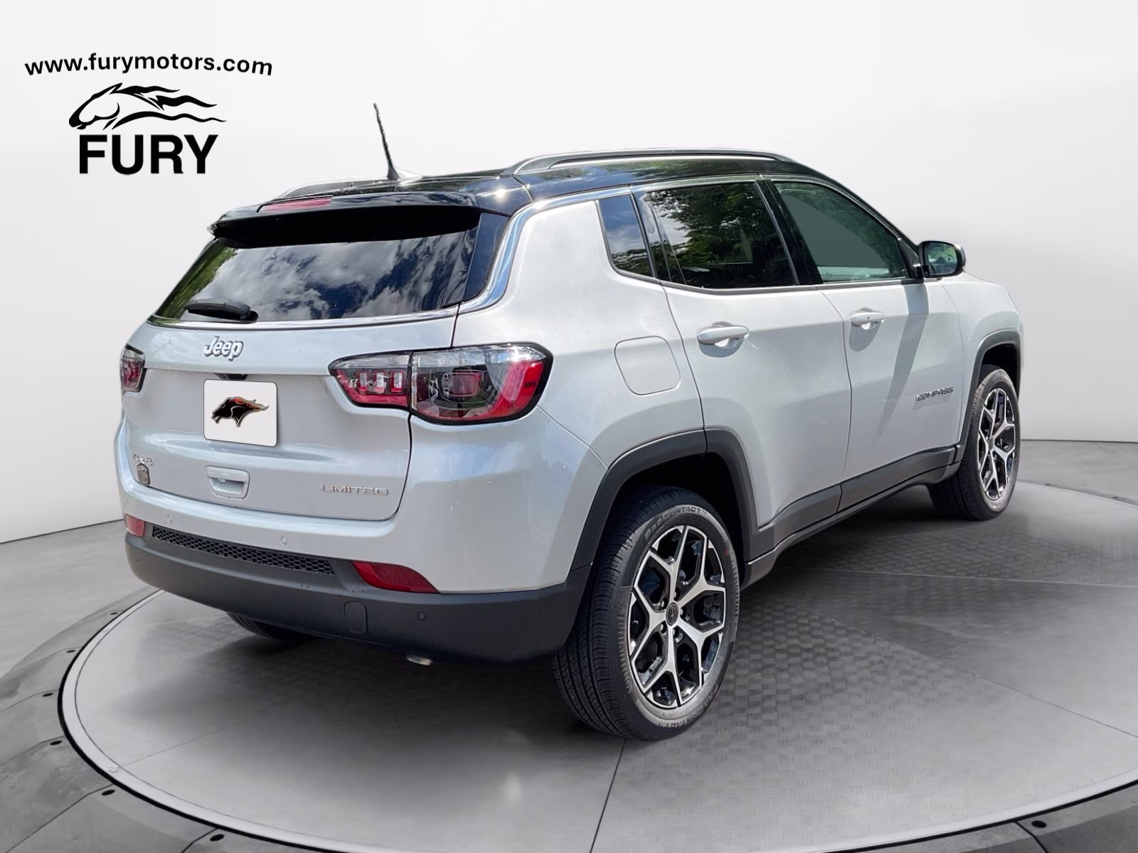 2026 Silver Zynith Metallic Clearcoat Jeep Compass Limited 4X4 SUV