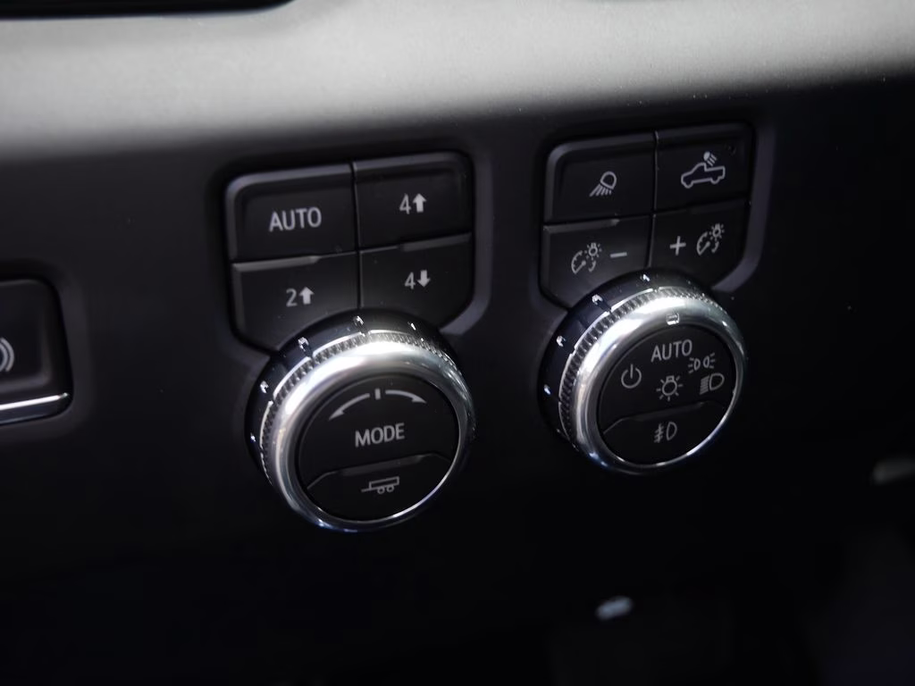 2026 Onyx Black GMC Sierra 3500HD AT4 4X4 Truck