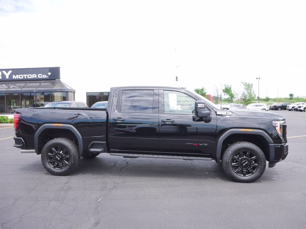 2026 Onyx Black GMC Sierra 3500HD AT4 4X4 Truck
