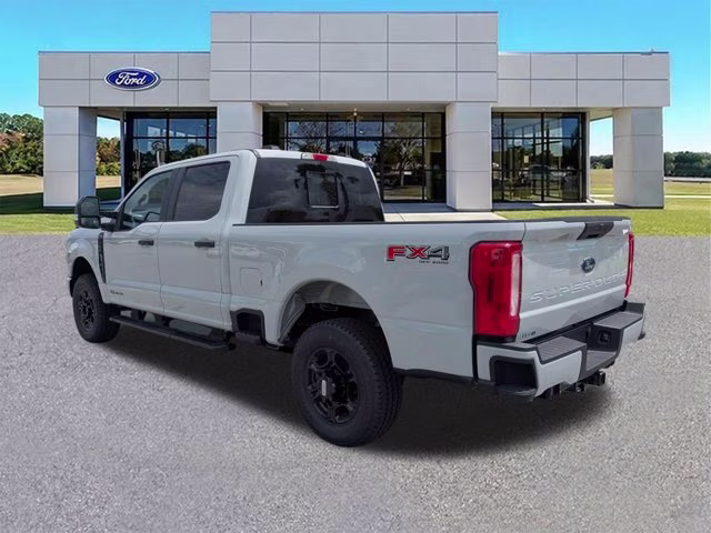 2026 Avalanche Ford Super Duty F-250 SRW XL 4X4 Truck