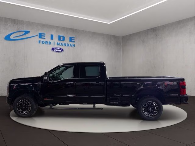 2026 Agate Black Metallic Ford Super Duty F-350 SRW Platinum 4X4 Truck