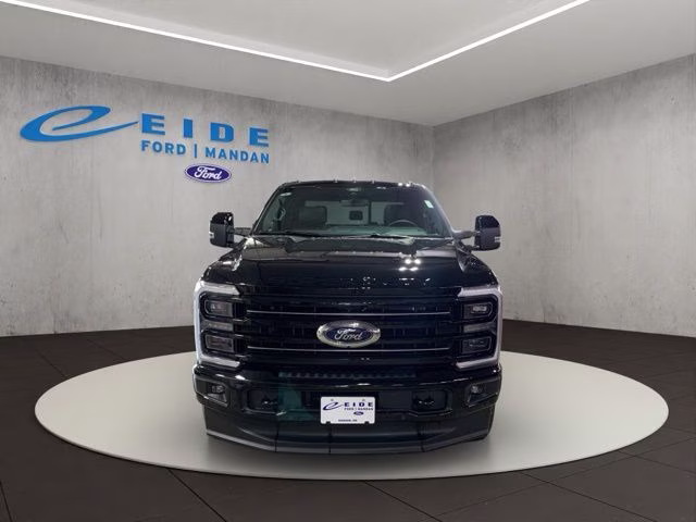 2026 Agate Black Metallic Ford Super Duty F-350 SRW Platinum 4X4 Truck