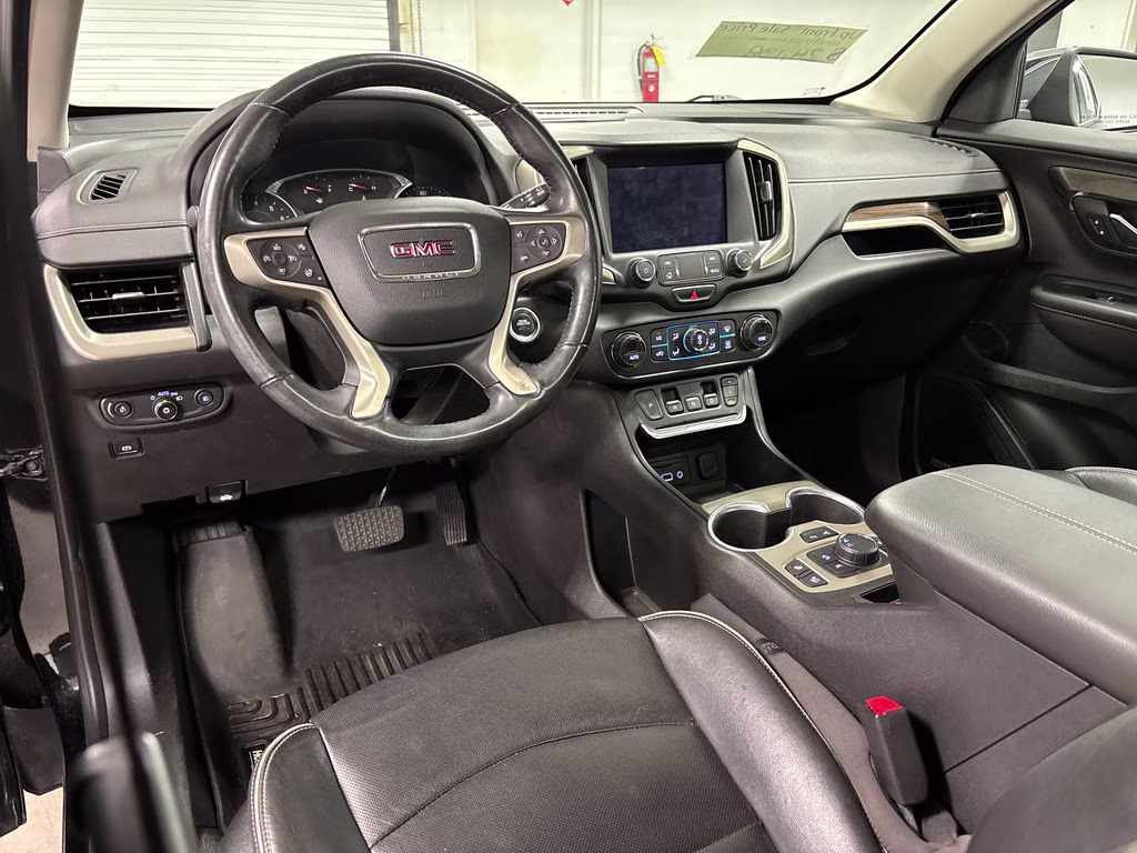 2020 Ebony Twilight Metallic GMC Terrain Denali FWD SUV