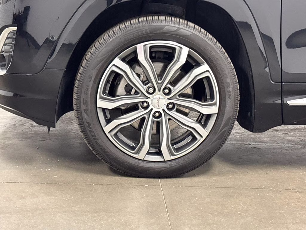 2020 Ebony Twilight Metallic GMC Terrain Denali FWD SUV