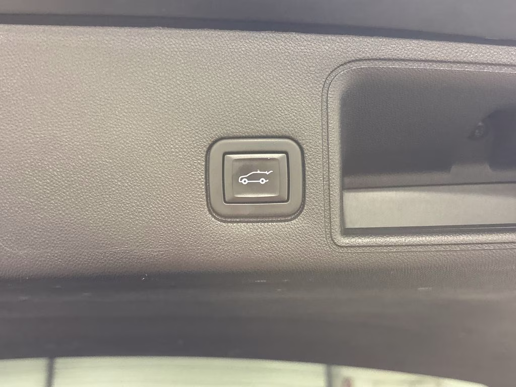 2020 Ebony Twilight Metallic GMC Terrain Denali FWD SUV