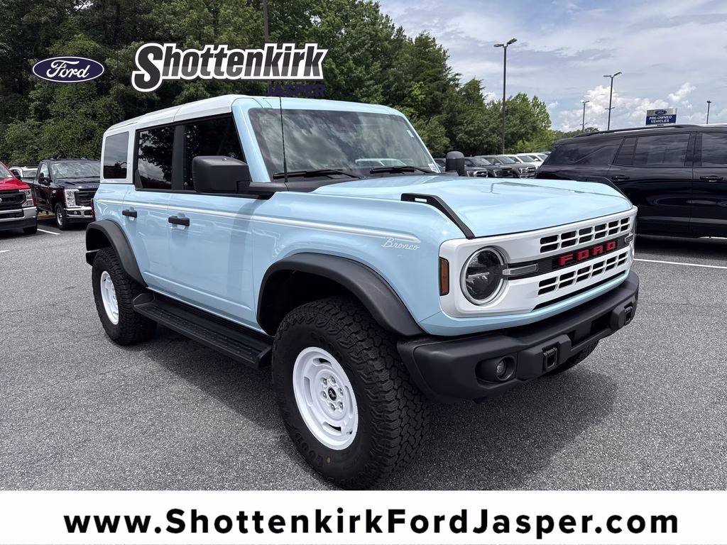 2025 Ford Bronco Heritage Edition 4x4's photo