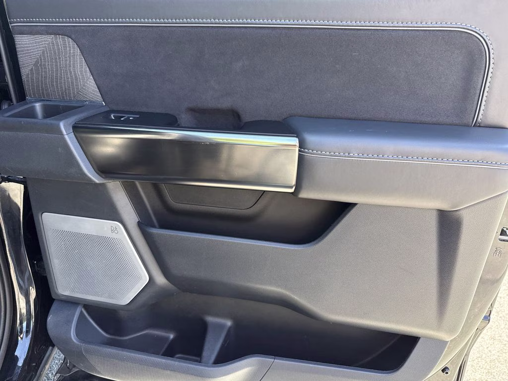 2023 Black Metallic Ford F-150 Platinum 4X4 Truck
