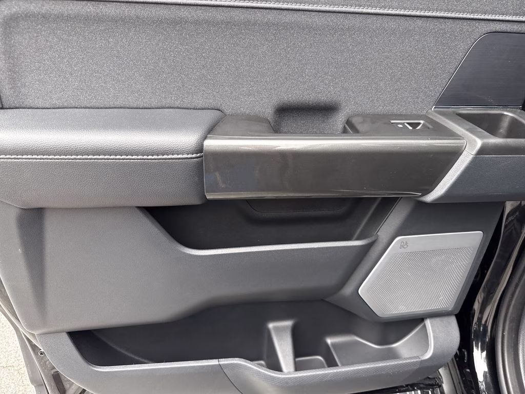2023 Black Metallic Ford F-150 Lariat 4X4 Truck