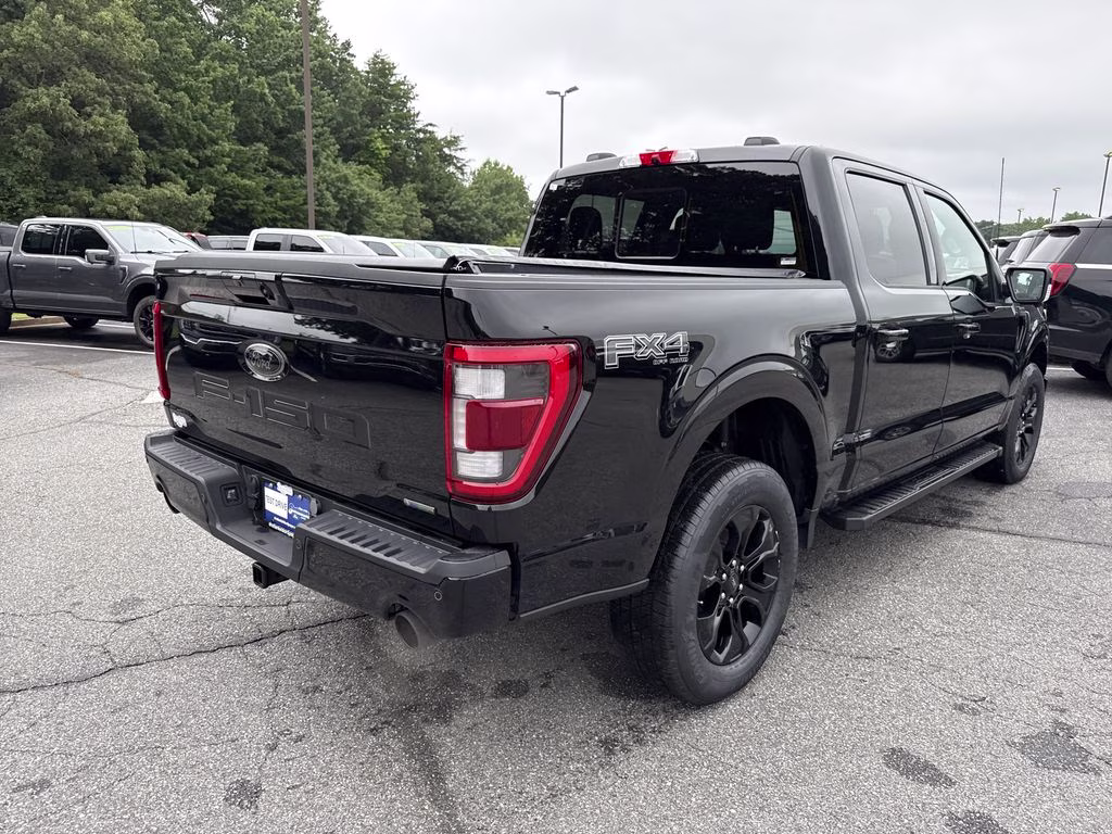 2023 Black Metallic Ford F-150 Lariat 4X4 Truck