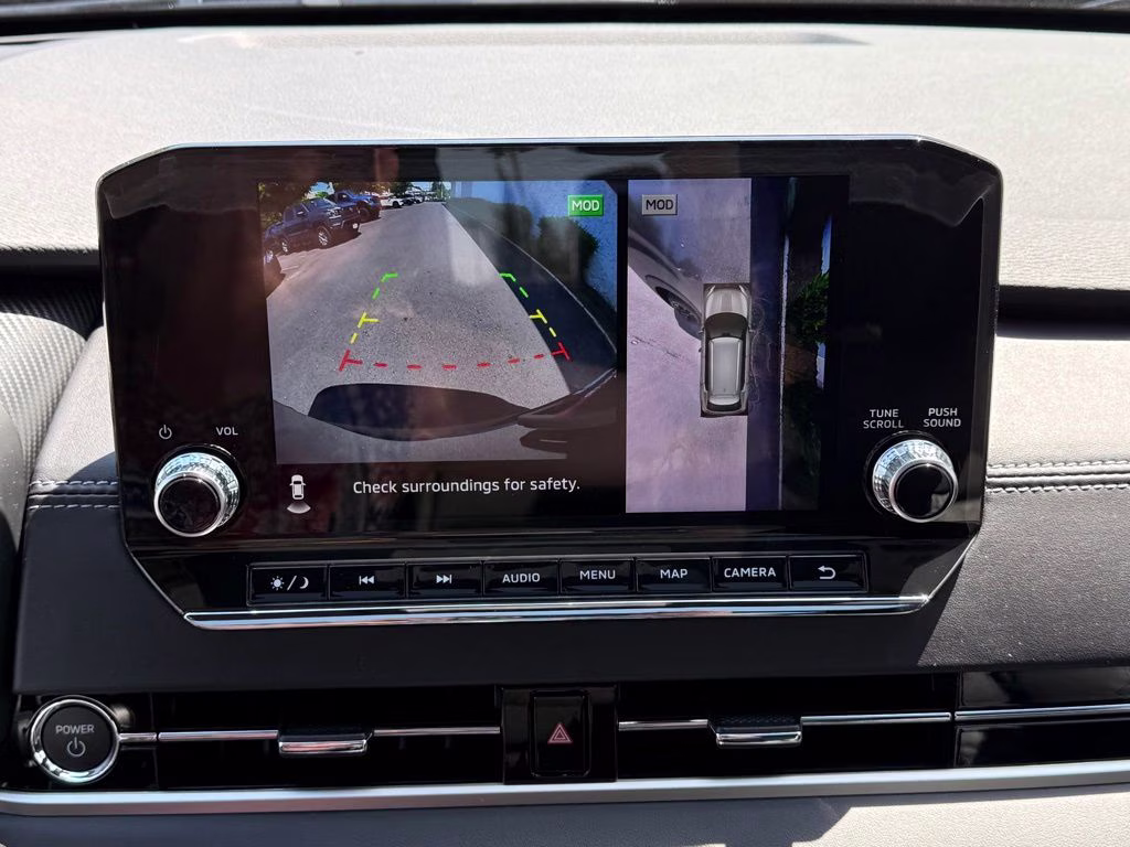 2026 Moonrock Gray Nissan Rogue Plug-In Hybrid Platinum AWD SUV