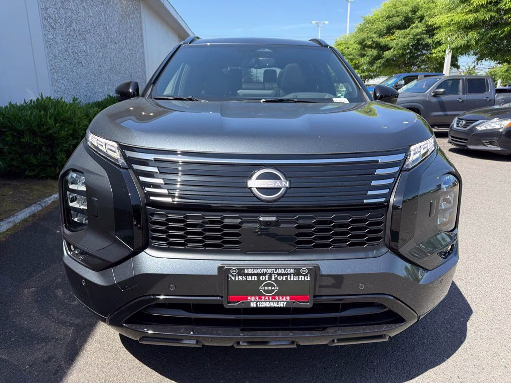 2026 Moonrock Gray Nissan Rogue Plug-In Hybrid Platinum AWD SUV