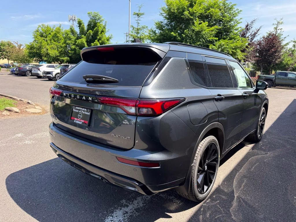 2026 Moonrock Gray Nissan Rogue Plug-In Hybrid Platinum AWD SUV
