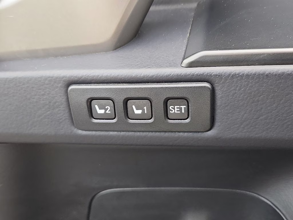 2023 White Pearl Lexus GX 460 4X4 SUV