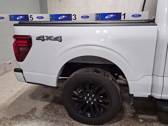 2025 Space White Metallic Ford F-150 Lariat 4X4 Truck