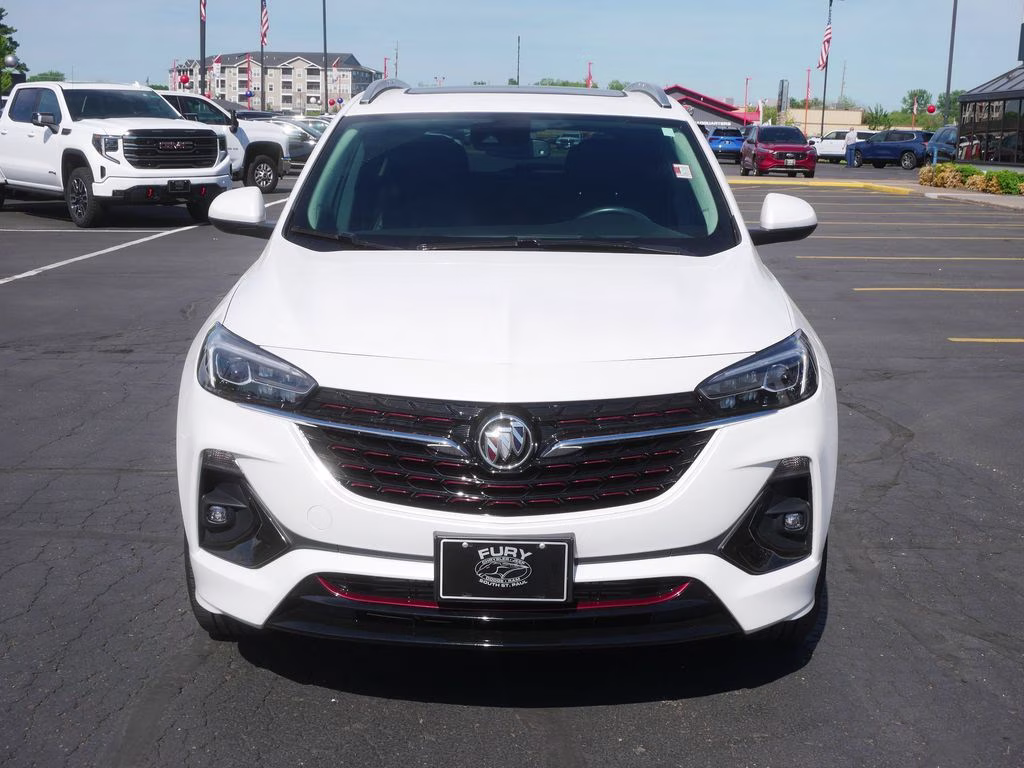2022 White Buick Encore GX Essence AWD SUV