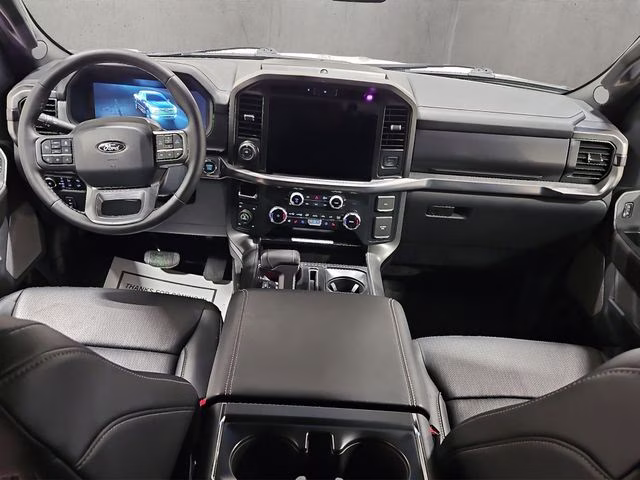 2025 Space White Metallic Ford F-150 Lariat 4X4 Truck