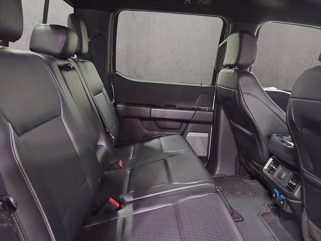 2025 Space White Metallic Ford F-150 Lariat 4X4 Truck