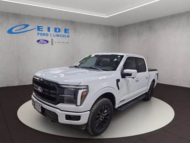 2025 Space White Metallic Ford F-150 Lariat 4X4 Truck