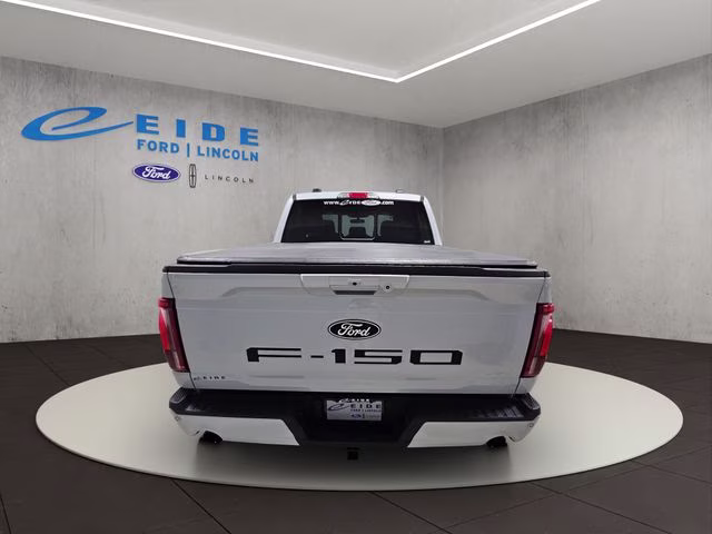 2025 Space White Metallic Ford F-150 Lariat 4X4 Truck