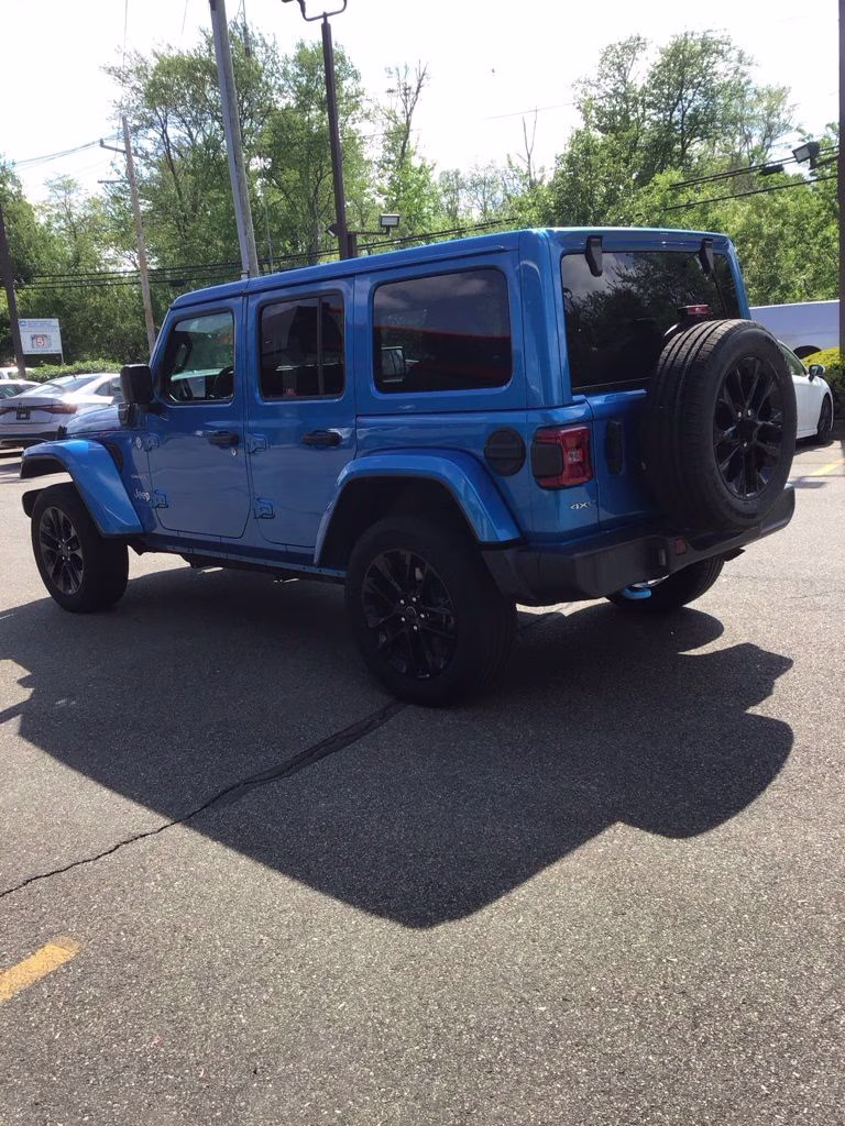 2024 Hydro Blue Pearl Coat Jeep Wrangler Sahara 4xe 4X4 SUV