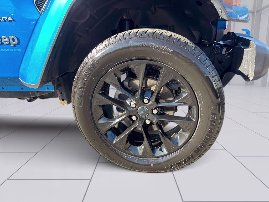 2024 Hydro Blue Pearl Coat Jeep Wrangler Sahara 4xe 4X4 SUV