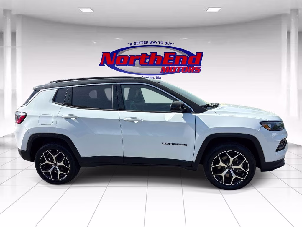 2025 Bright White Clearcoat Jeep Compass Limited 4X4 SUV