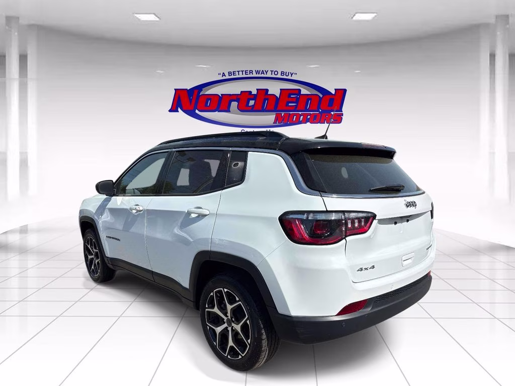 2025 Bright White Clearcoat Jeep Compass Limited 4X4 SUV