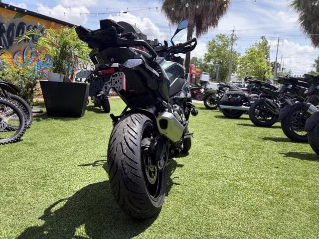 2026 BMW S1000 XR