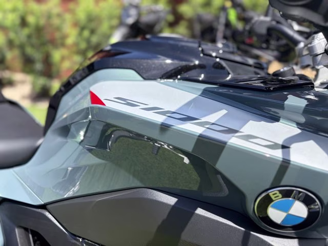 2026 BMW S1000 XR