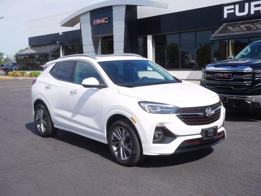 2022 White Buick Encore GX Essence AWD SUV