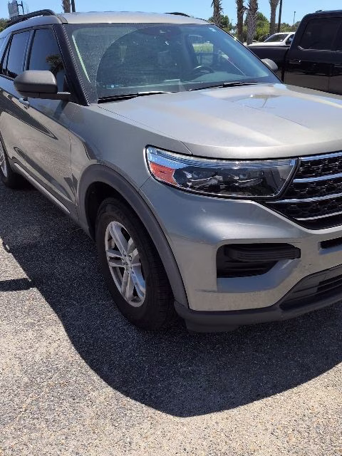 2020 Silver Spruce Ford Explorer XLT RWD SUV
