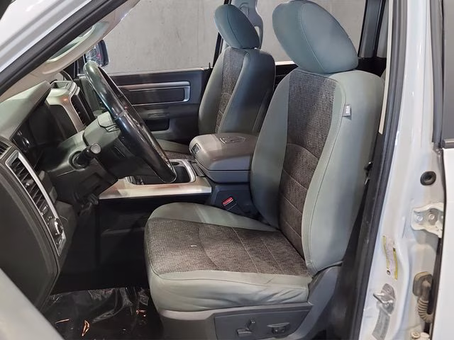 2016 Bright White Clearcoat Ram 1500 Big Horn 4X4 Truck