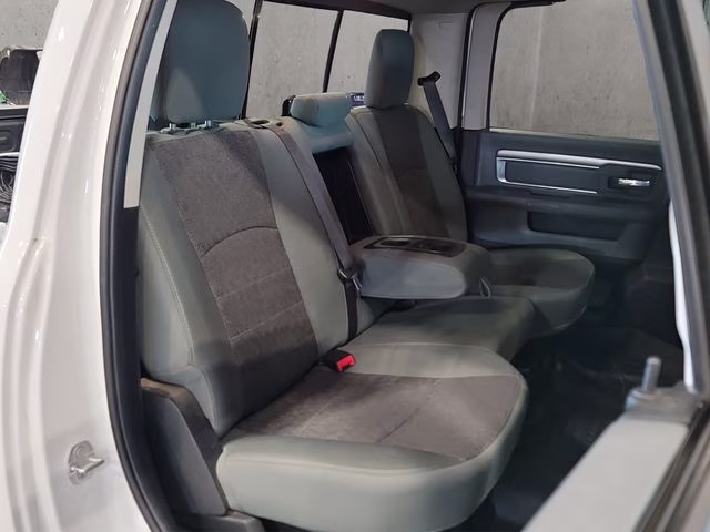 2016 Bright White Clearcoat Ram 1500 Big Horn 4X4 Truck