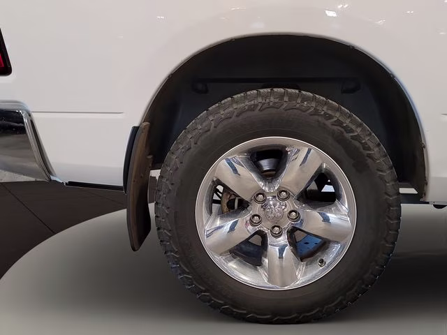 2016 Bright White Clearcoat Ram 1500 Big Horn 4X4 Truck