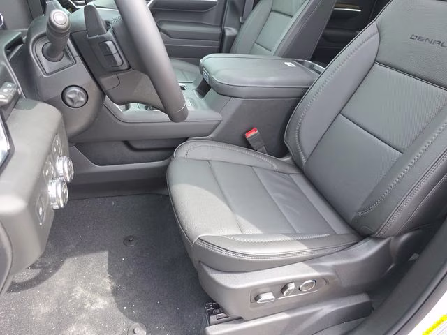 2026 Glacier White Tricoat GMC Sierra 1500 Denali 4X4 Truck