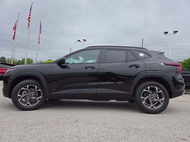 2026 Mosaic Black Metallic Chevrolet Trax LT FWD SUV