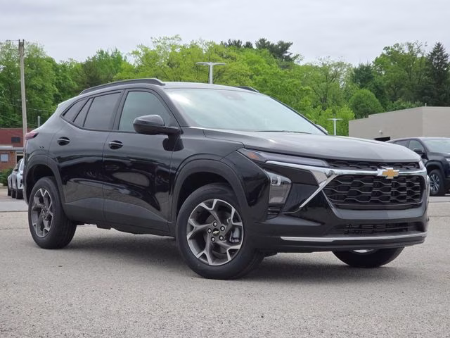 2026 Mosaic Black Metallic Chevrolet Trax LT FWD SUV