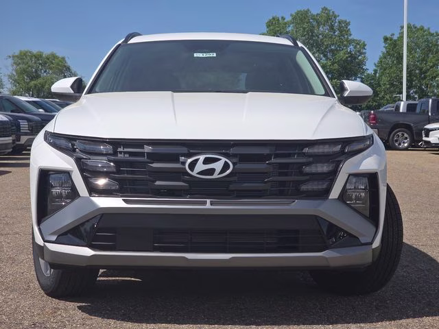2026 White Pearl Hyundai Tucson SEL FWD SUV