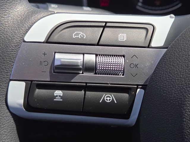 2026 White Pearl Hyundai Tucson SEL FWD SUV