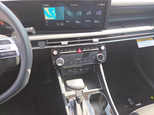 2026 White Pearl Hyundai Tucson SEL FWD SUV