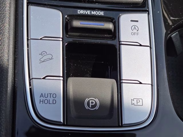 2026 White Pearl Hyundai Tucson SEL FWD SUV