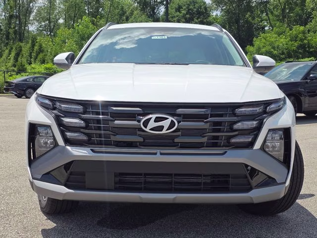 2026 White Pearl Hyundai Tucson SEL AWD SUV