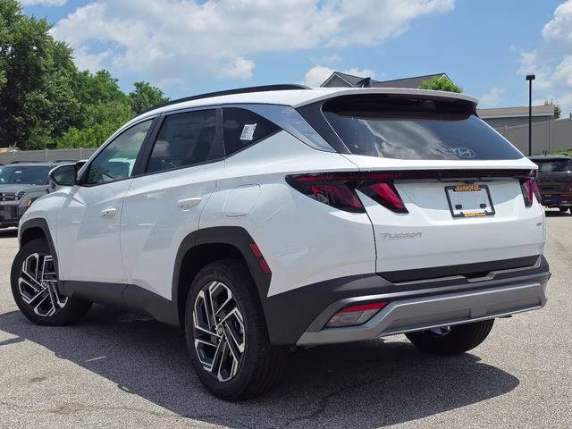 2026 White Pearl Hyundai Tucson SEL AWD SUV